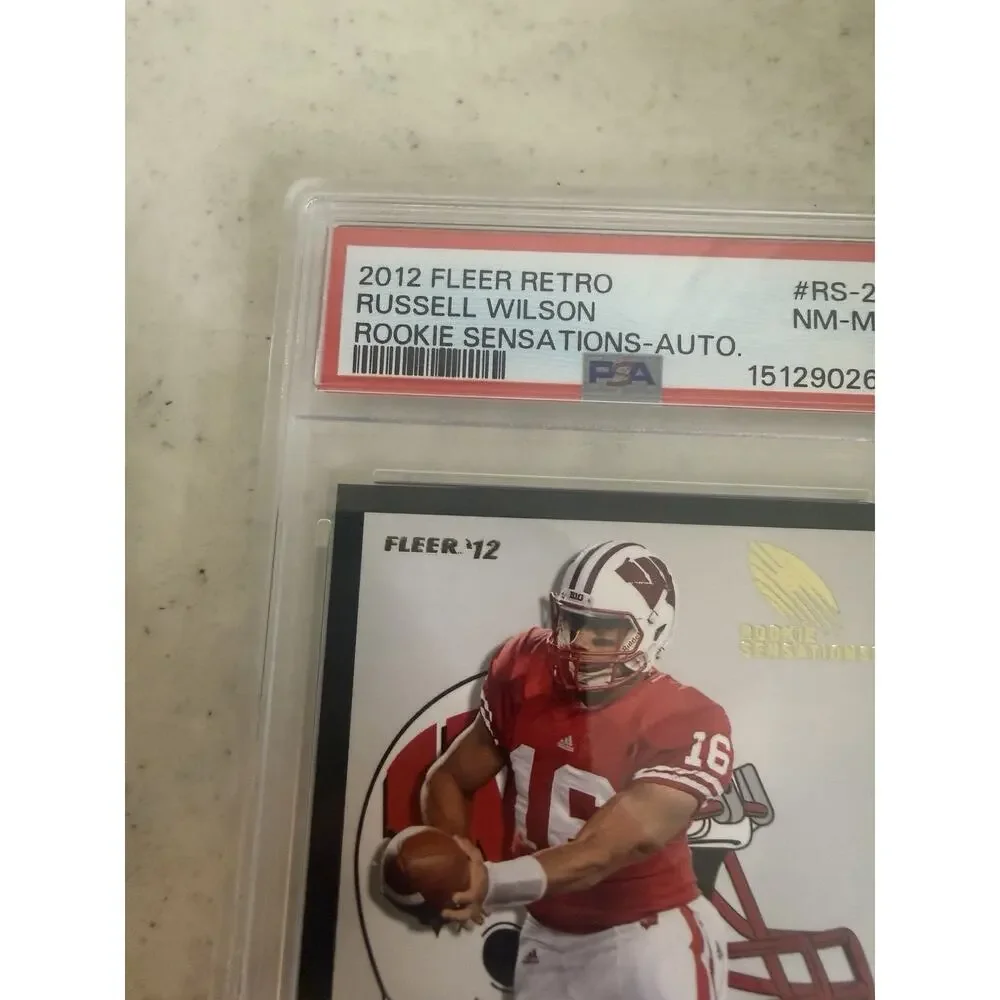 2012 Fleer Retro Rookie Sensations RS-23 Russell Wilson Auto PSA 8